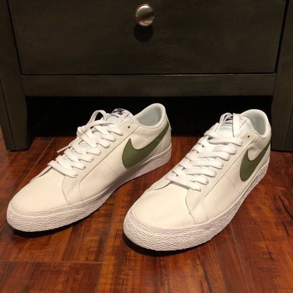 nike sb blazer low canvas